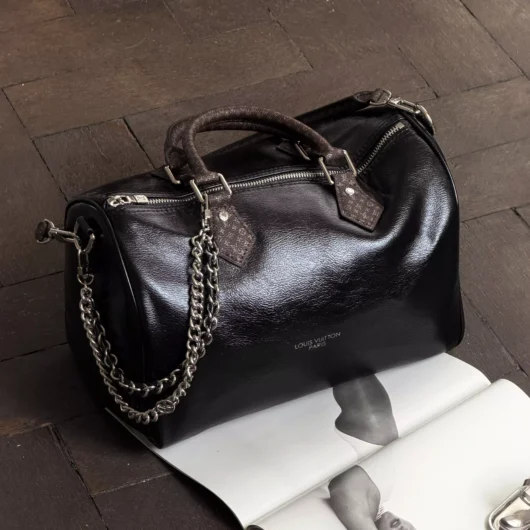 Сумка Louis Vuitton Speedy Soft 30 лаковий чорний