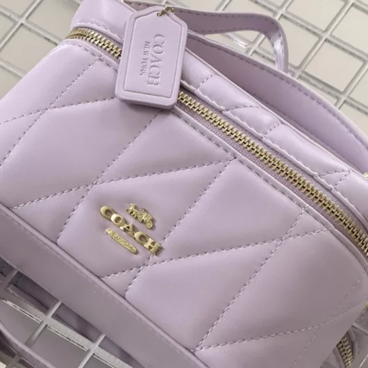 Сумка Coach Rainer Crossbody Bag 18 With Quilting лавандовий