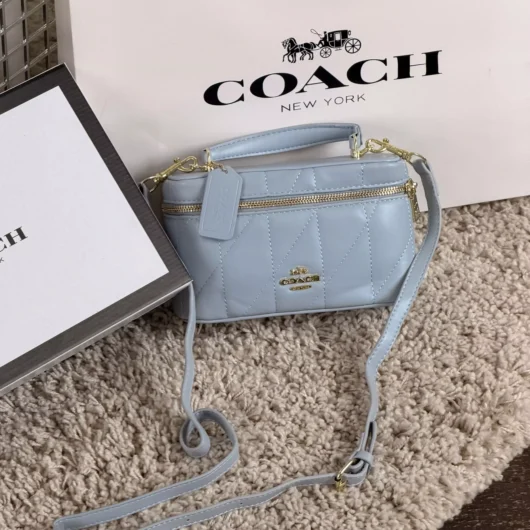 Сумка Coach Rainer Crossbody Bag 18 With Quilting блакитний