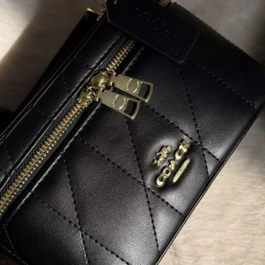Сумка Coach Rainer Crossbody Bag 18 With Quilting чорний