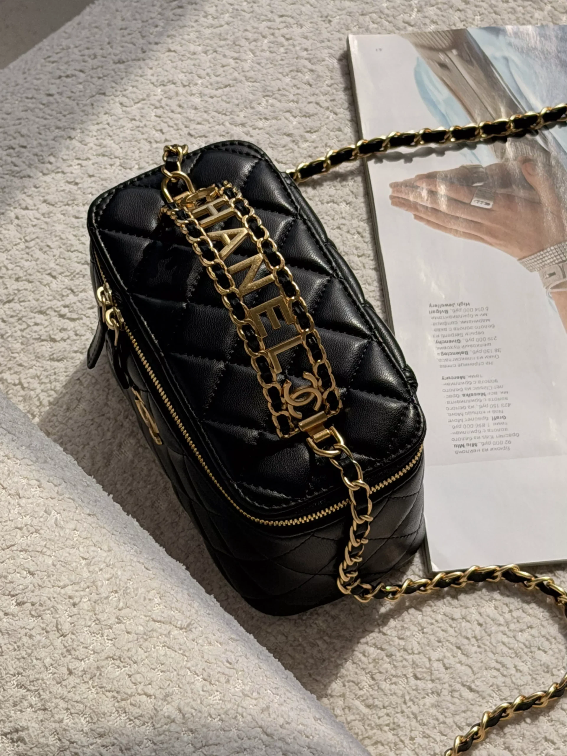 Chanel Vanity Logo Handle With Mirror чорний — изображение 2
