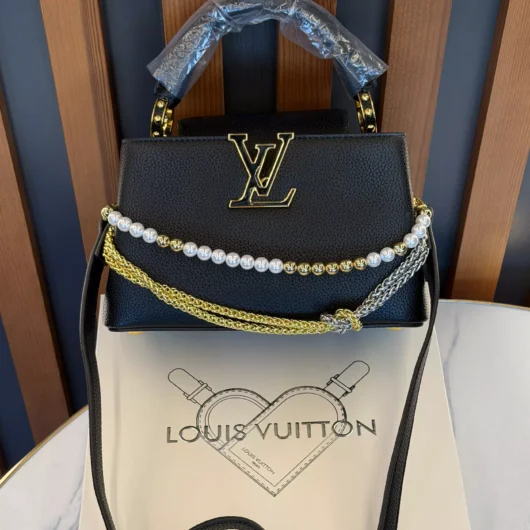 Сумка Louis Vuitton Capucines East-West Mini Premium чорний з перлами