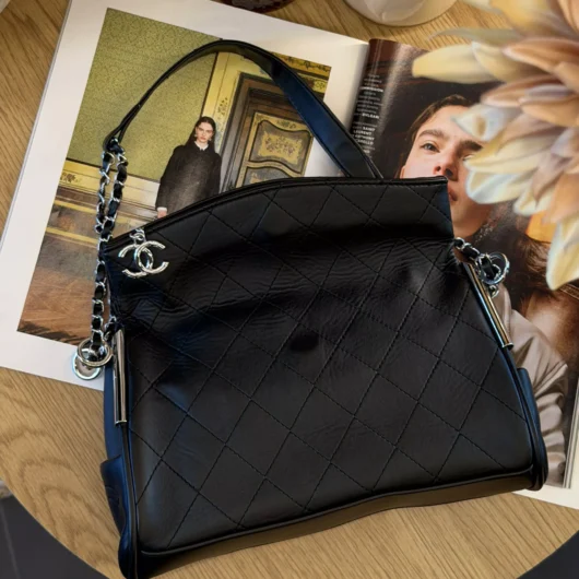 Сумка Chanel ULTIMATE SOFT Shoulder Bag чорний