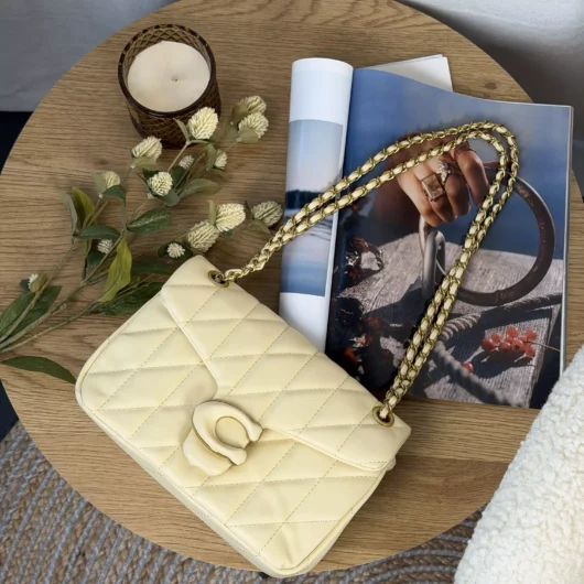 Жіноча сумка Coach Tabby Shoulder Bag 26 Pastel лимонний