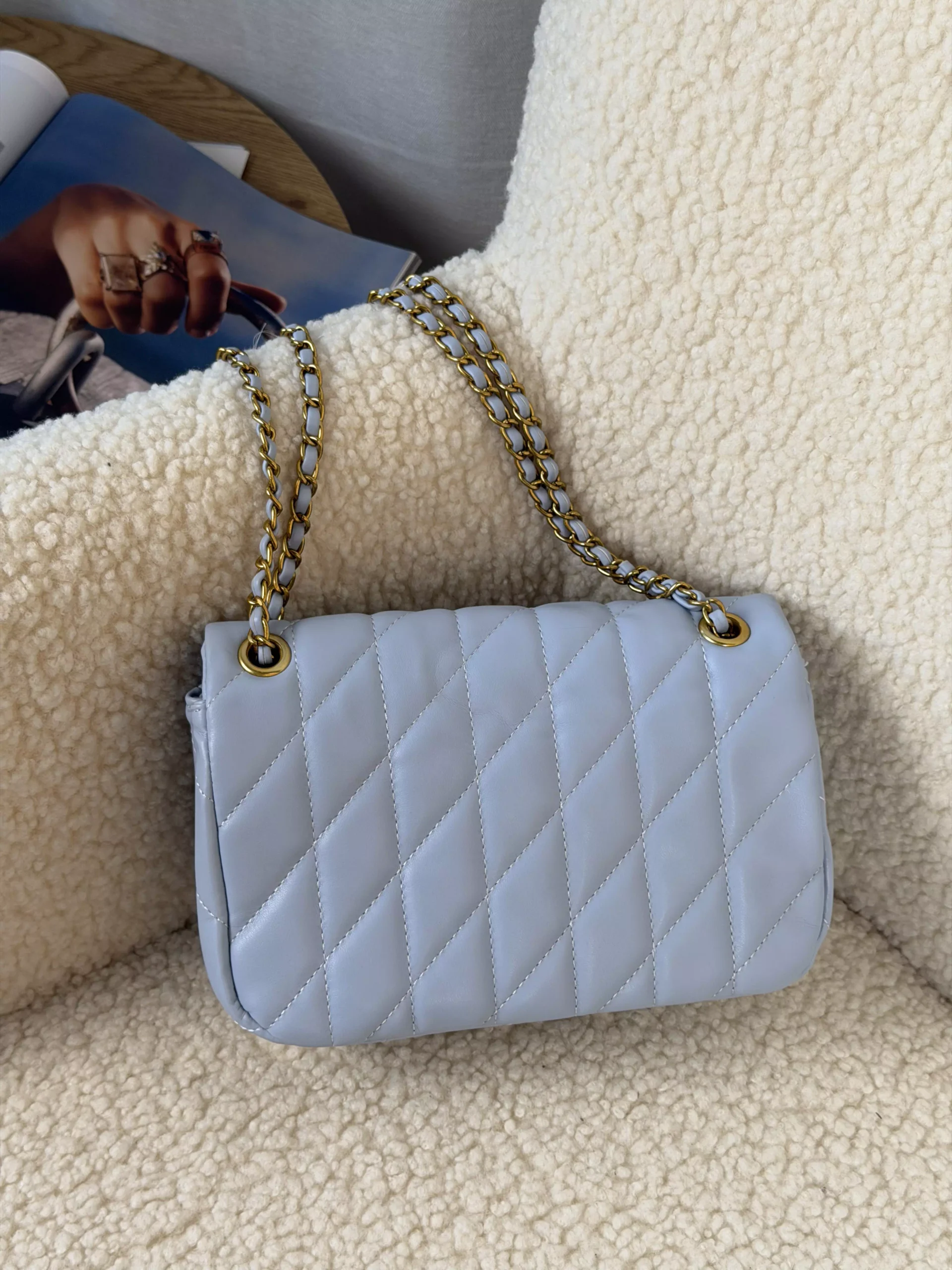 Жіноча сумка Coach Tabby Shoulder Bag 26 Pastel блакитний — изображение 3